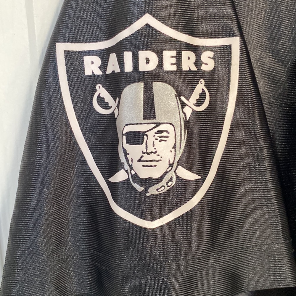 Women’s Raiders Jersey Size Large Randy Moss - Picture 4 of 4